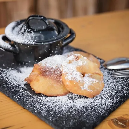 Simal Alm Värdshus *